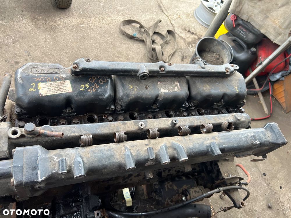 Słup silnika man l2000 272km D0826 LFL03 - 5