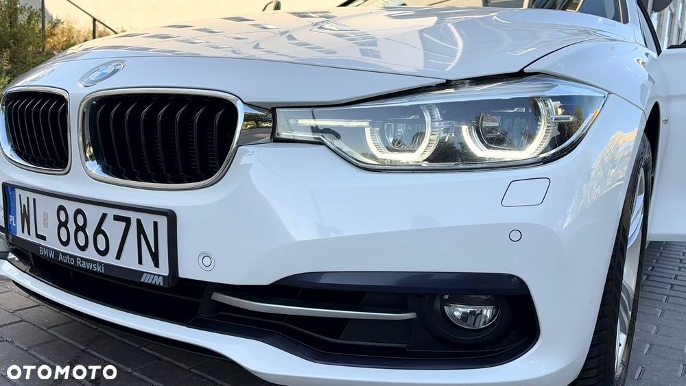 BMW Seria 3 318i Sport Line - 8