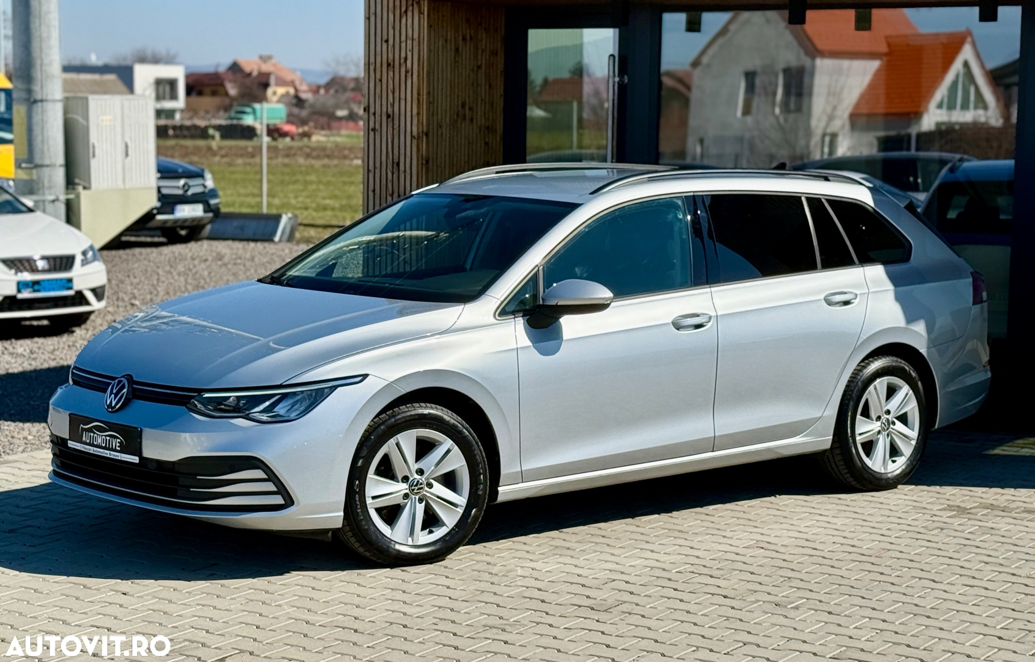 Volkswagen Golf Variant 2.0 TDI 116CP Life - 11
