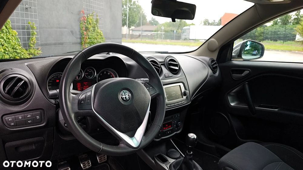 Alfa Romeo Mito 1.4 8V Turismo - 8