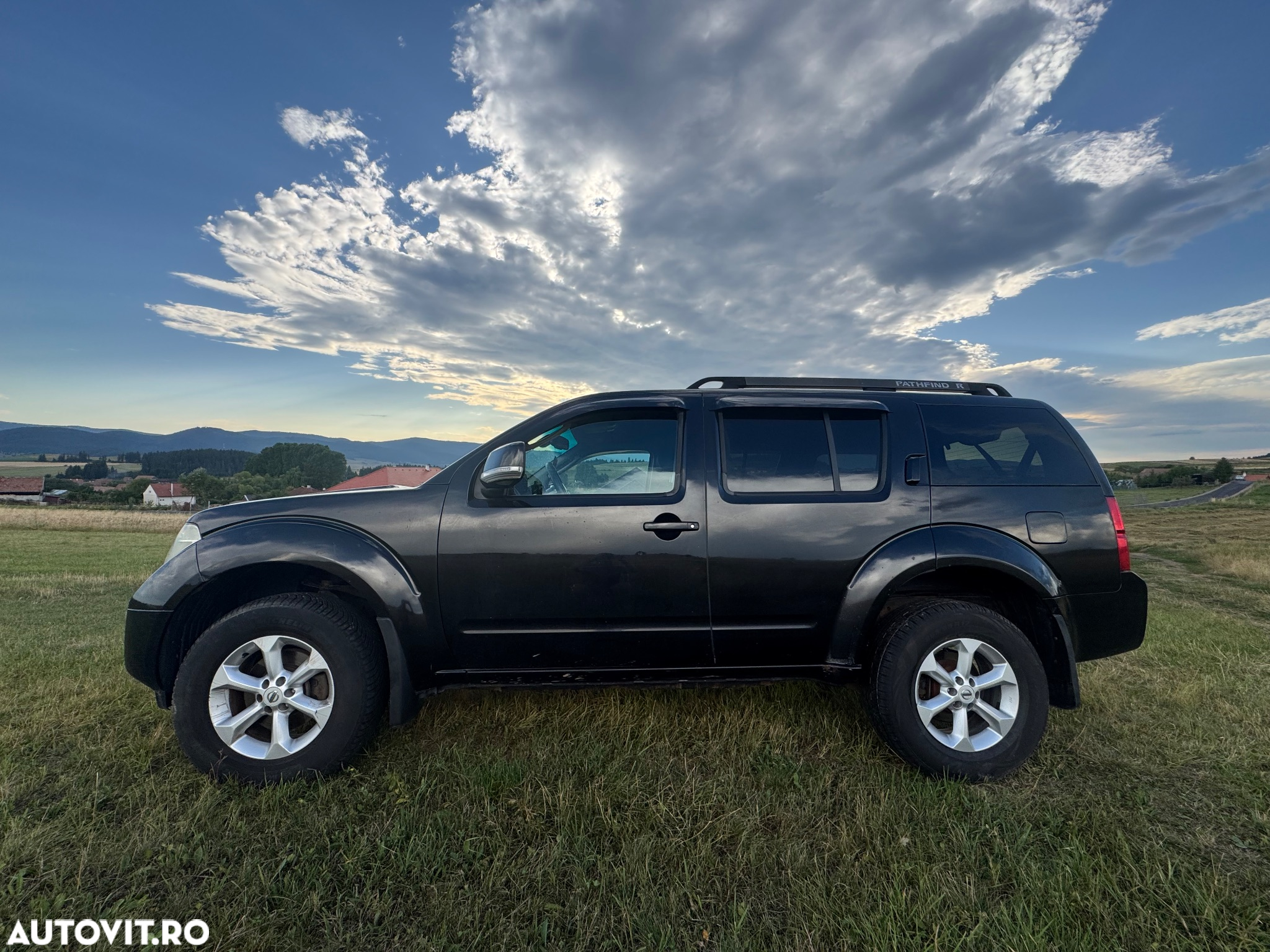 Nissan Pathfinder 2.5 dCi LE - 7