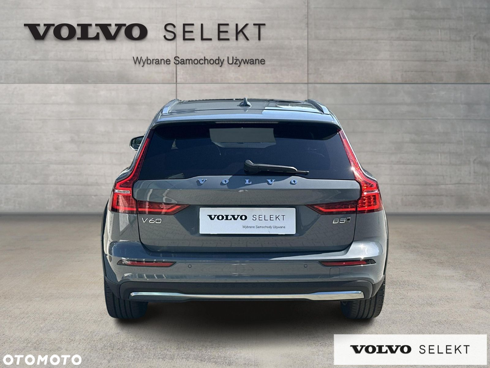 Volvo V60 Cross Country - 8