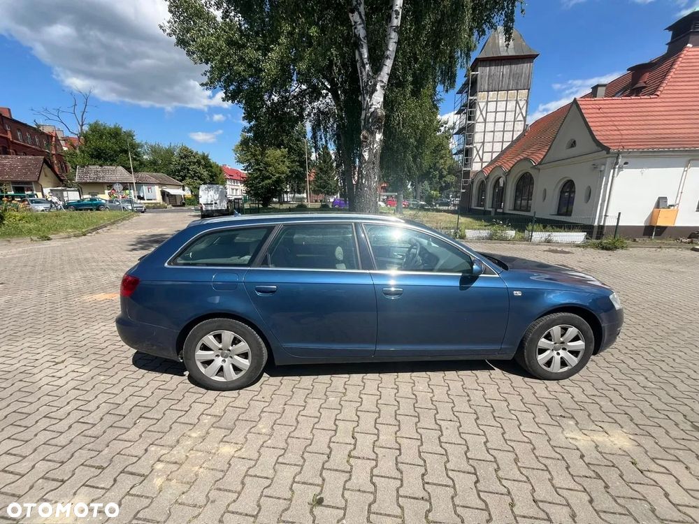 Audi A6 Avant - 8
