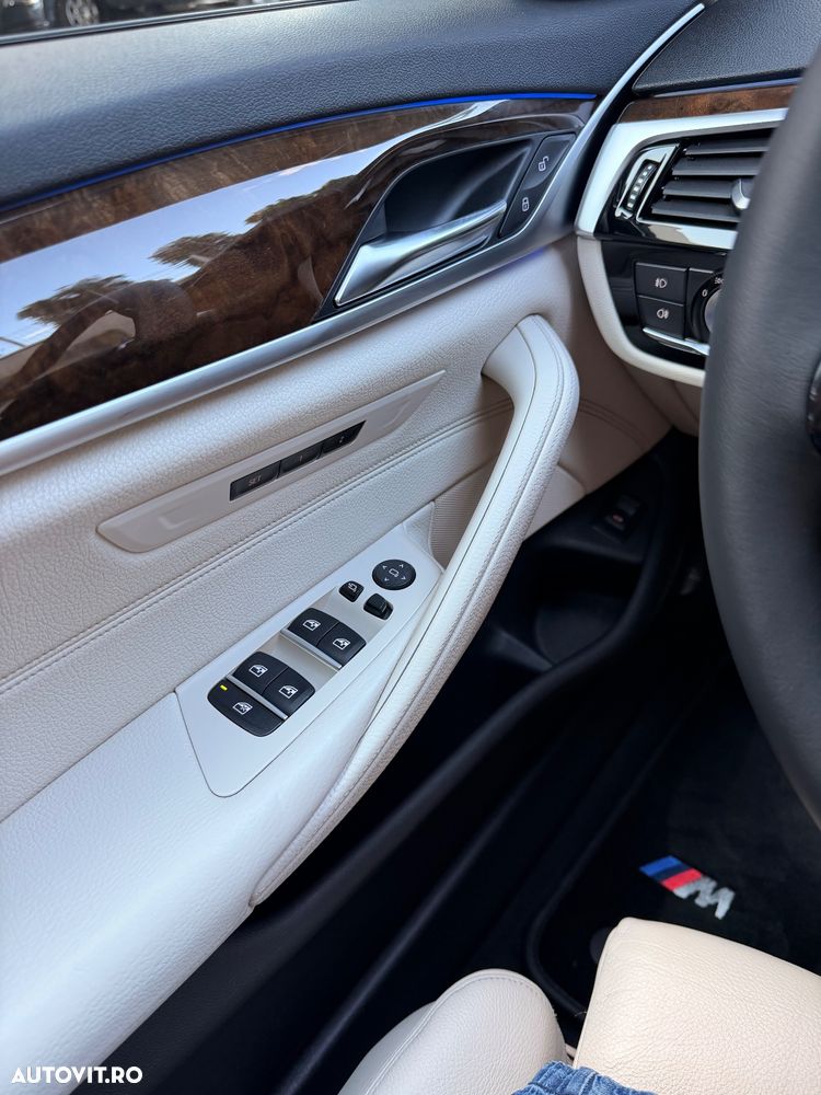 BMW Seria 5 - 22