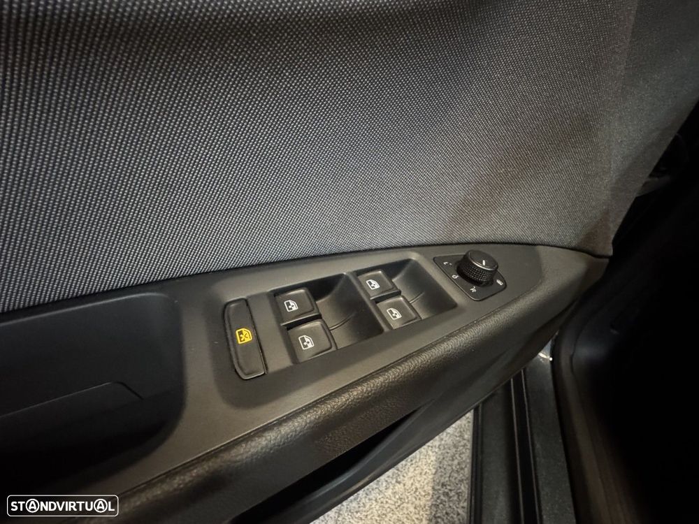 SEAT Leon ST 1.6 TDI Style S/S - 22