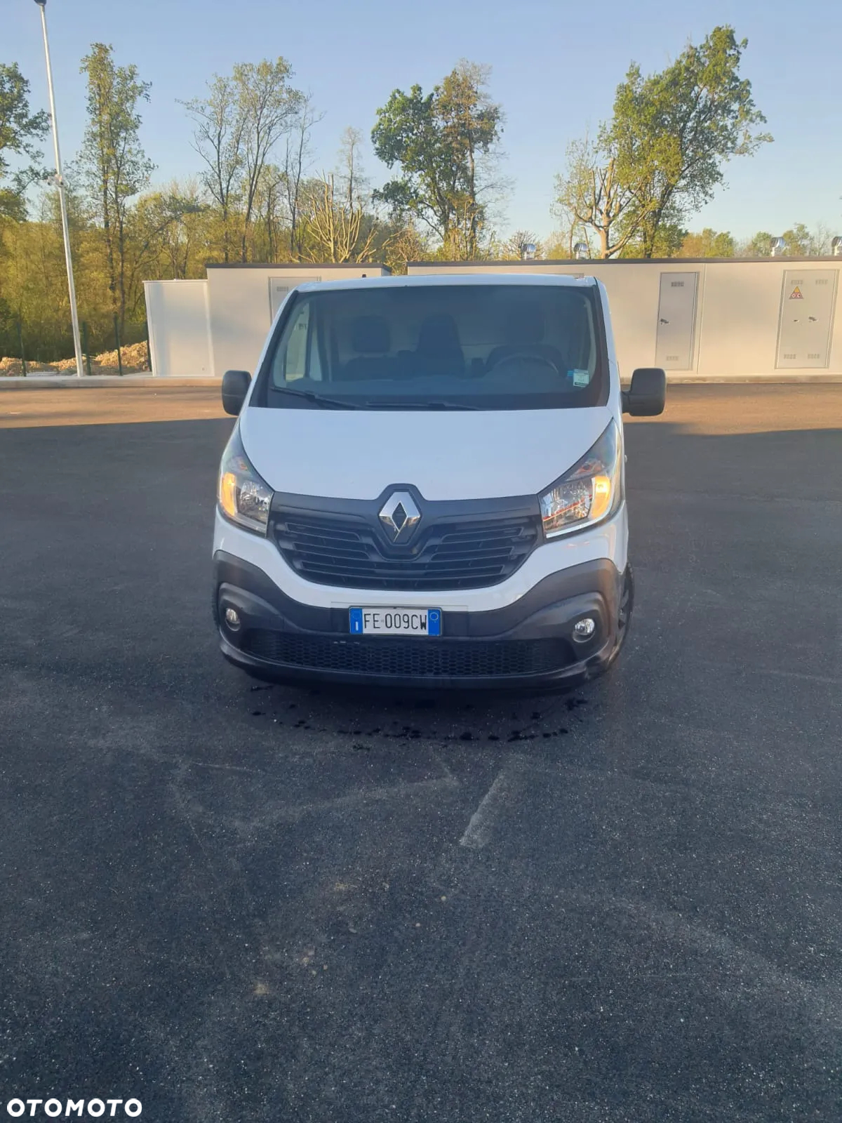 Renault TRAFIC - 5
