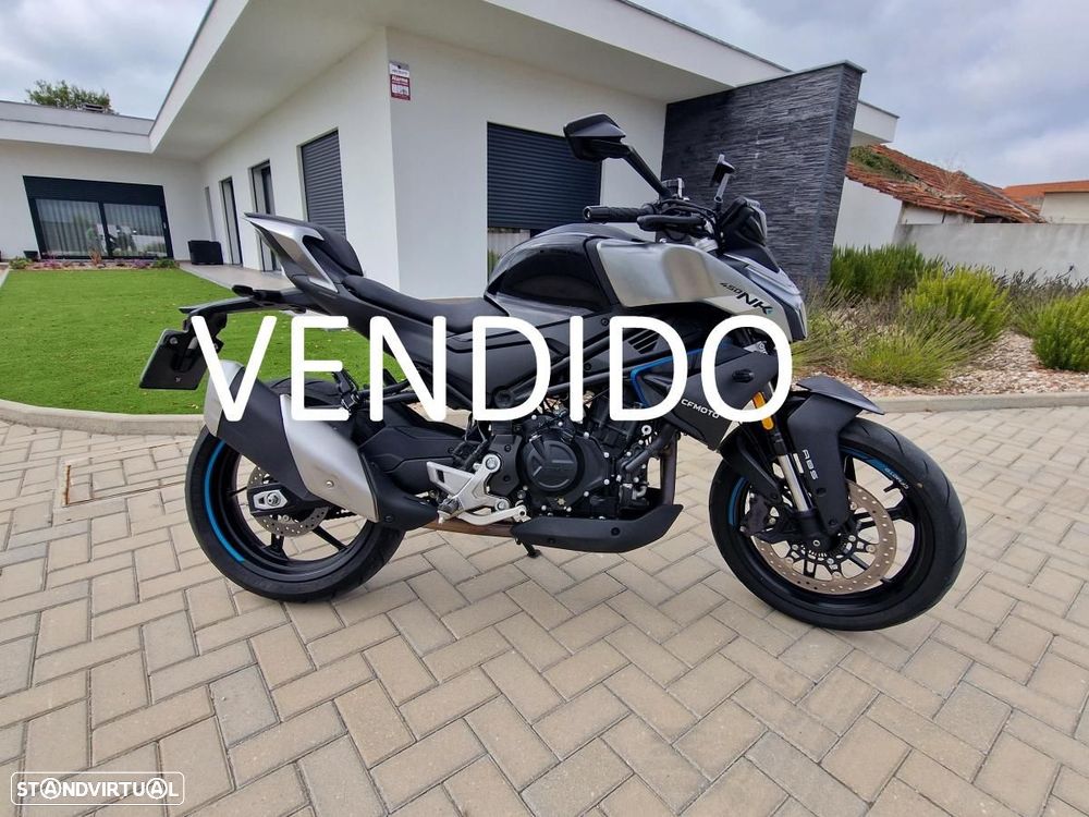 CF Moto 450NK