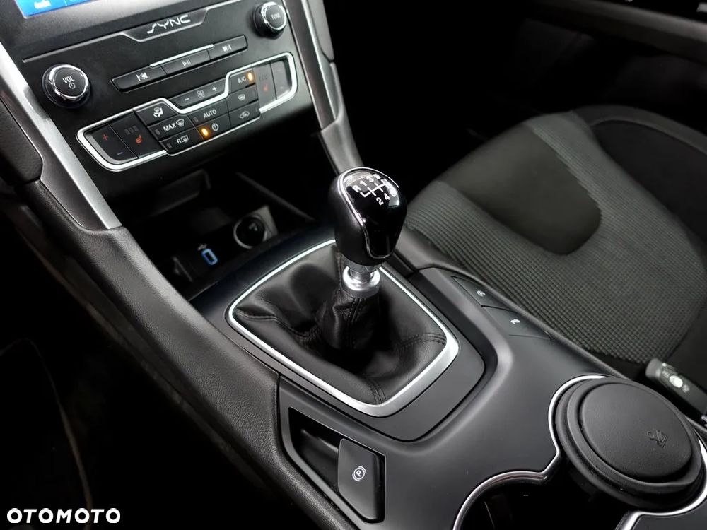 Ford Mondeo 2.0 EcoBlue Titanium - 15