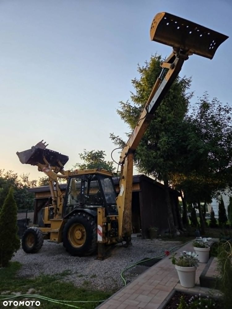 JCB 3CX - 12