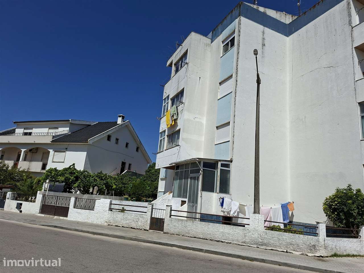 Oportunidade em Abrantes | T3 com Escritório, Varandas e Arrecadação - Grande imagem: 4/30