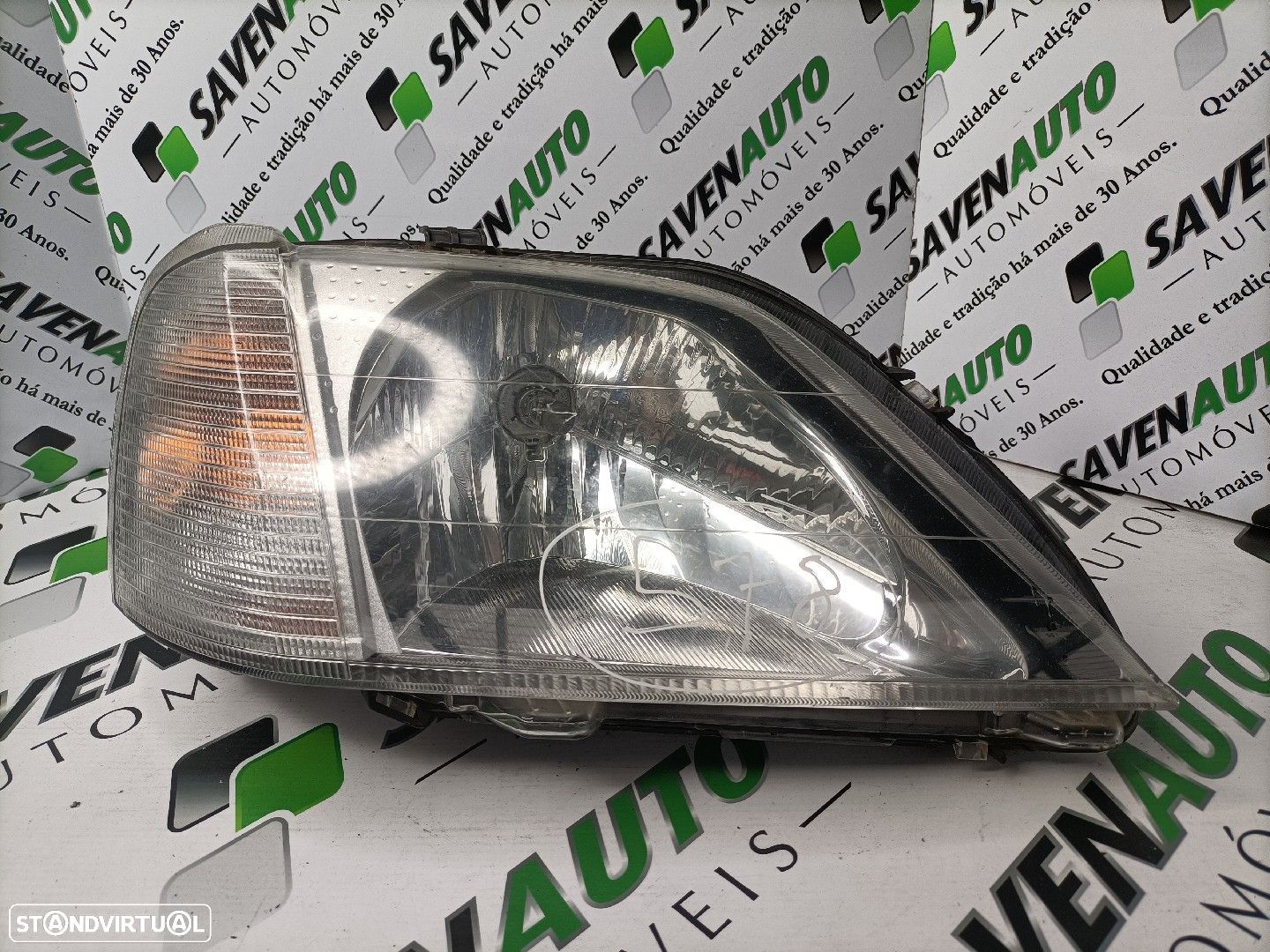 Farol Dto Dacia Logan (Ls_) - 1