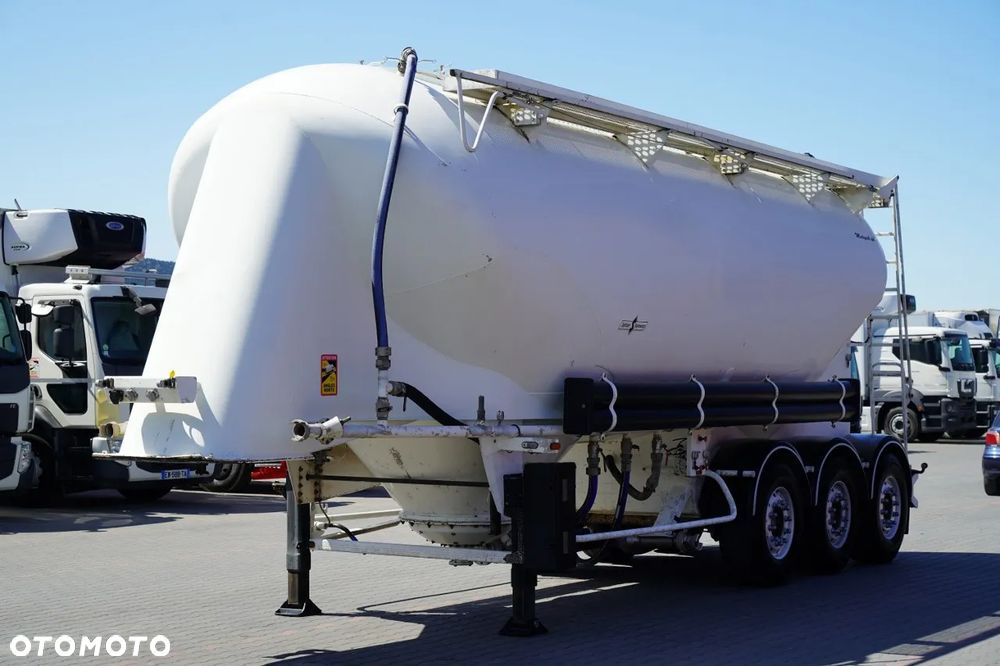 Spitzer CEMENTONACZEPA / 37 000 L / SILOS / 3 KOMORY / OSIE SAF / ALUFELGI - 3