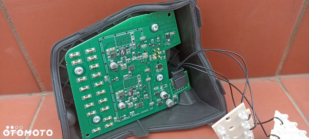 AUDI A8 D3 WKŁAD AUDI A8 D3 WKŁAD LAMPY Tył Led Lewy W Błotnik Elektronika Lampy Lewa 100% Sprawny - 5