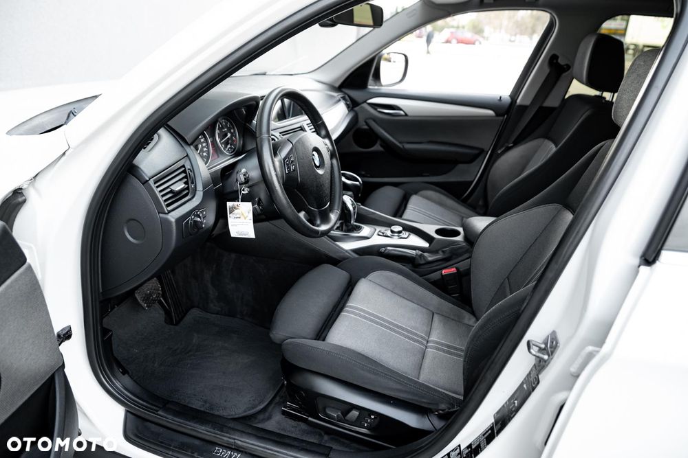 BMW X1 xDrive28i - 26