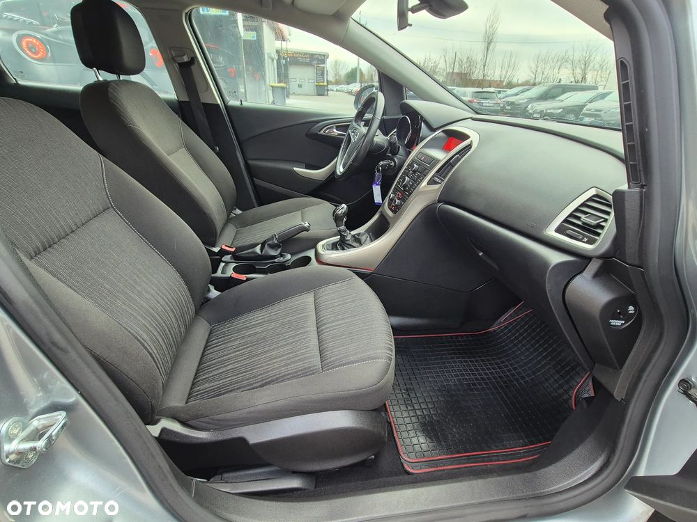 Opel Astra 1.6 Style - 31