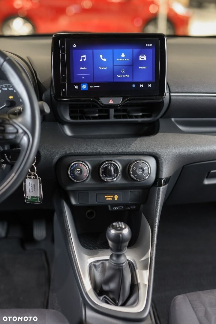 Toyota Yaris - 33