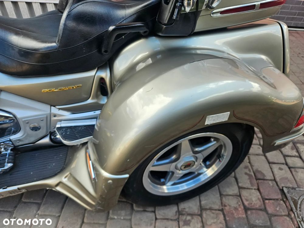 Honda GL - 18