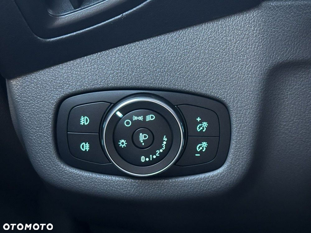 Ford Transit Connect - 26
