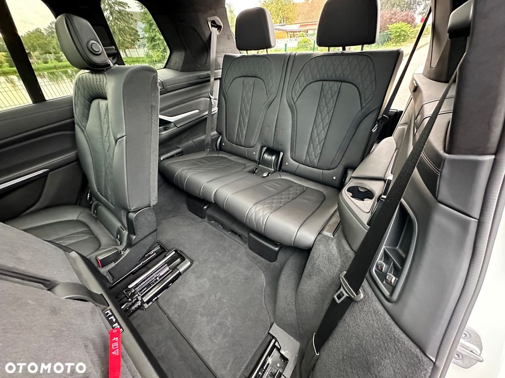 BMW-ALPINA XB7 Biturbo - 15