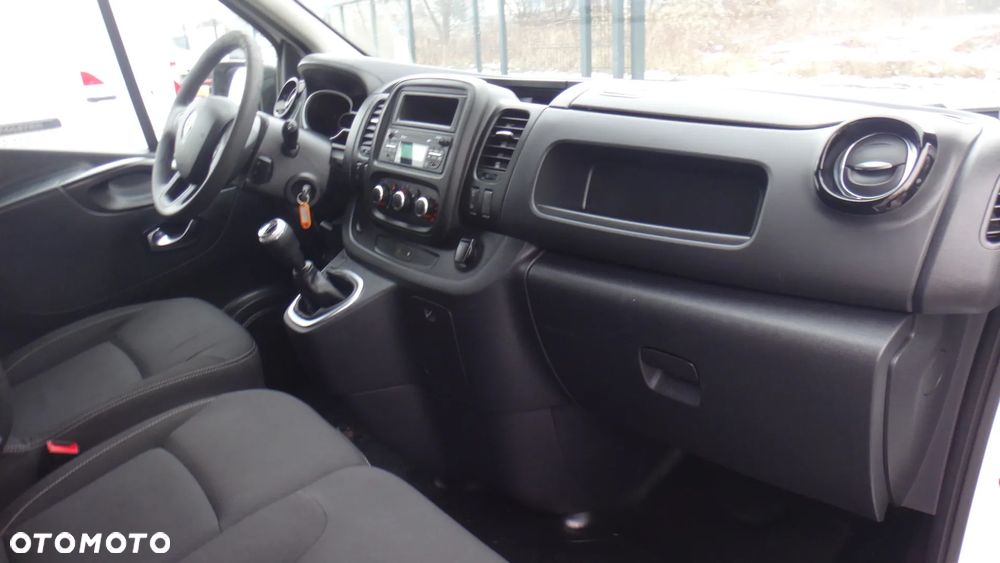 Renault Trafic - 9