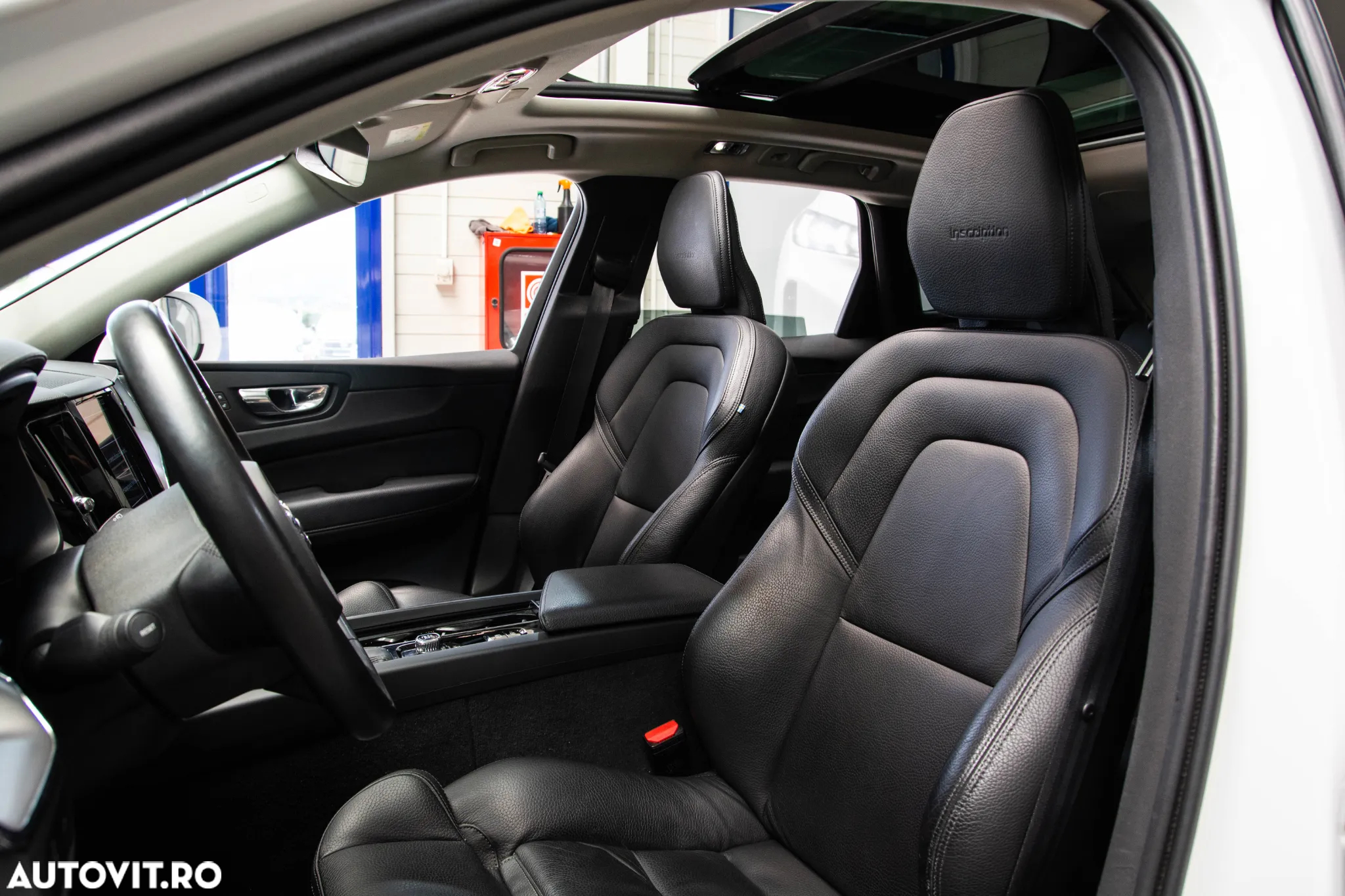Volvo XC 60 T6 AWD Geartronic Inscription - 6