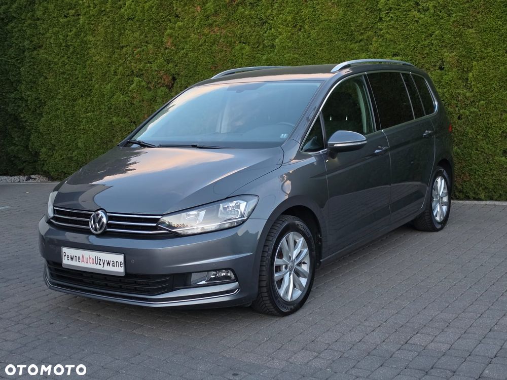 Volkswagen Touran - 4