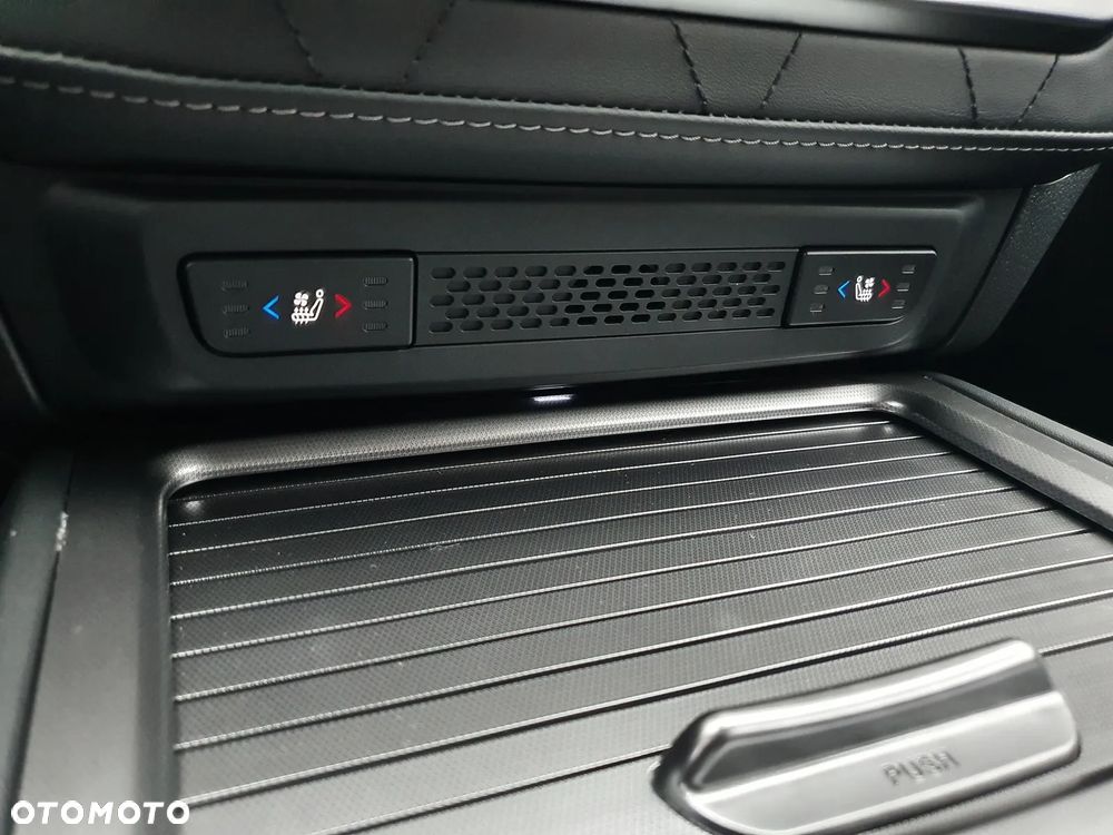 SsangYong/KGM Rexton 2.2 D Black Edition 4WD 7os - 22