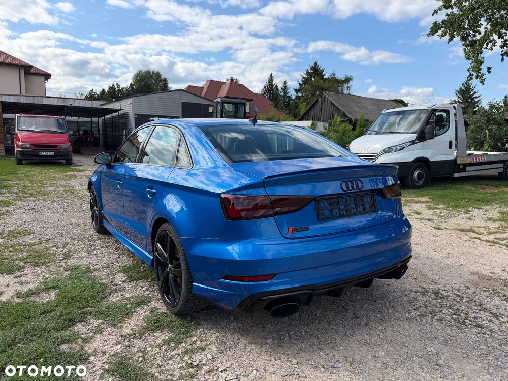 Audi RS3 Limousine TFSI quattro S tronic - 1
