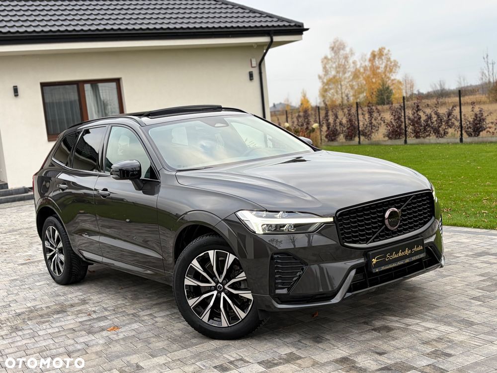 Volvo XC 60 B4 D AWD Plus Dark - 10