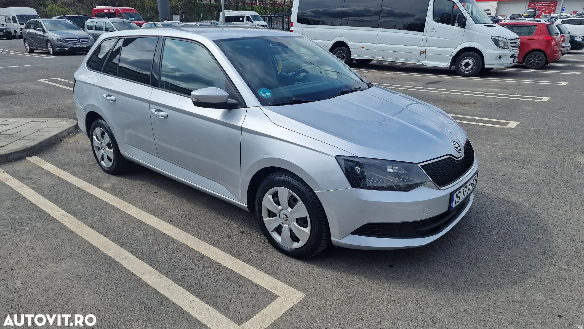 Skoda Fabia - 4