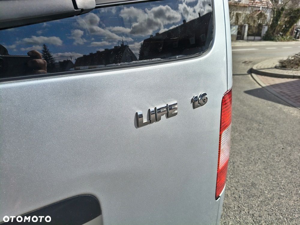 Volkswagen Caddy 1.6 Life Family (5-Si.) - 14