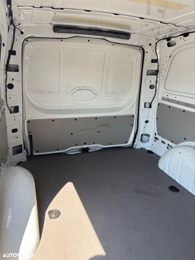 Mercedes-Benz Vito - 12