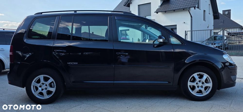Volkswagen Touran 1.4 TSI United - 5