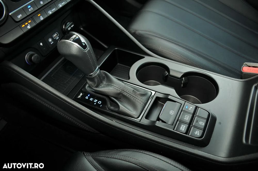 Hyundai Tucson 1.6 T-GDi 4WD 7DCT Premium - 9