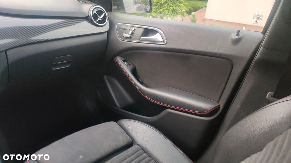 Mercedes-Benz Klasa B 180 d BlueEFFICIENCY Edition Style - 7