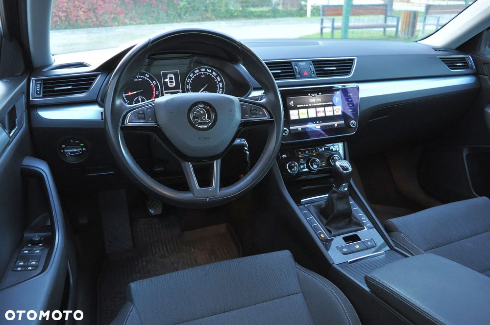 Skoda Superb 1.5 TSI ACT Ambition - 20