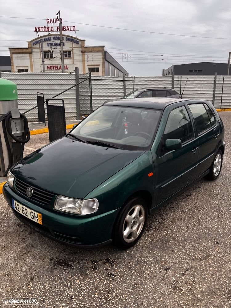 VW Polo - 2