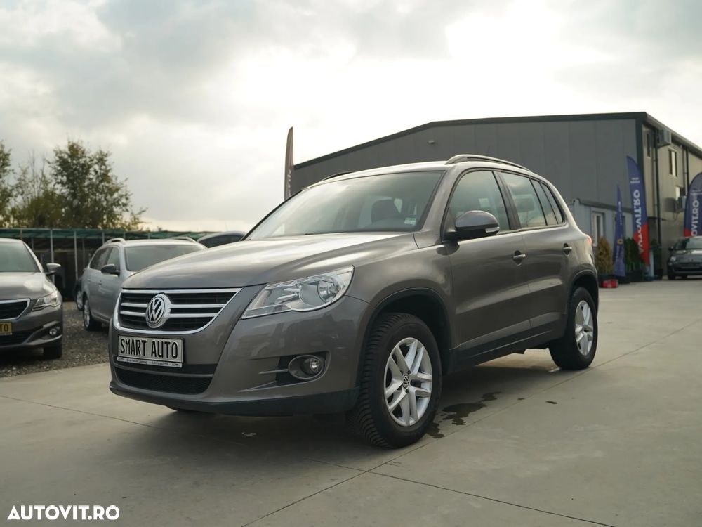Volkswagen Tiguan - 2