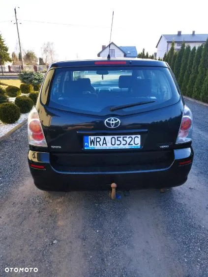 Toyota Corolla Verso - 6