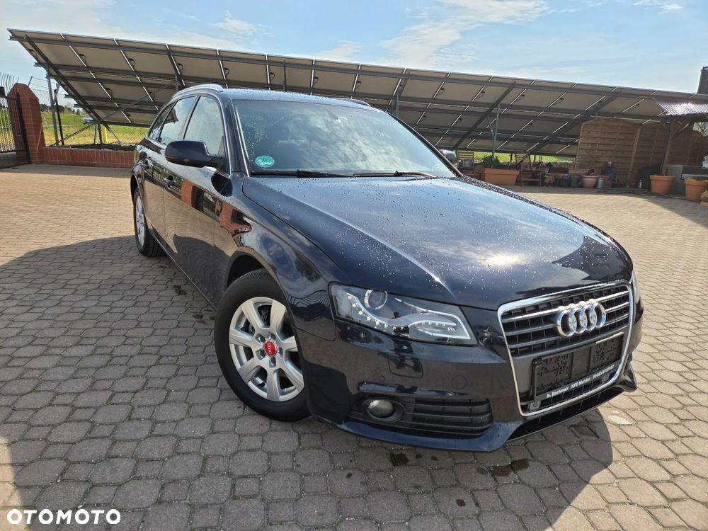 Audi A4 Avant 2.0 TDI DPF Attraction - 2