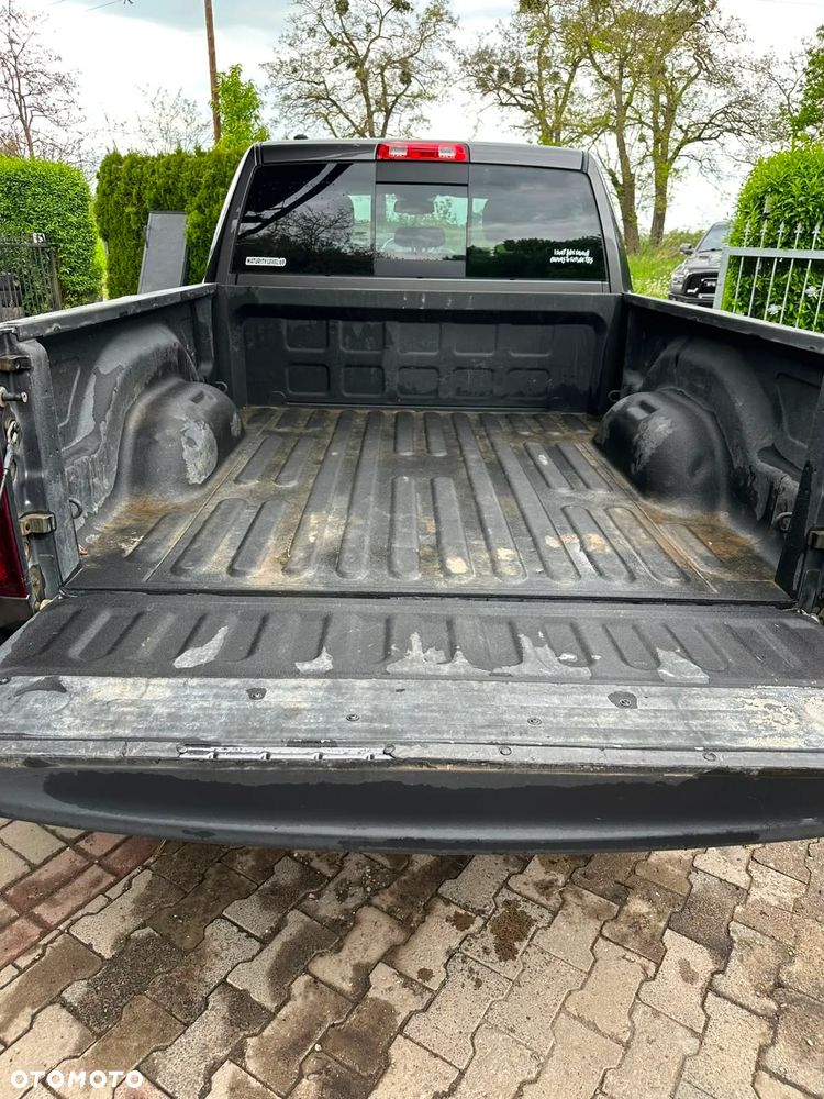 Dodge RAM - 25