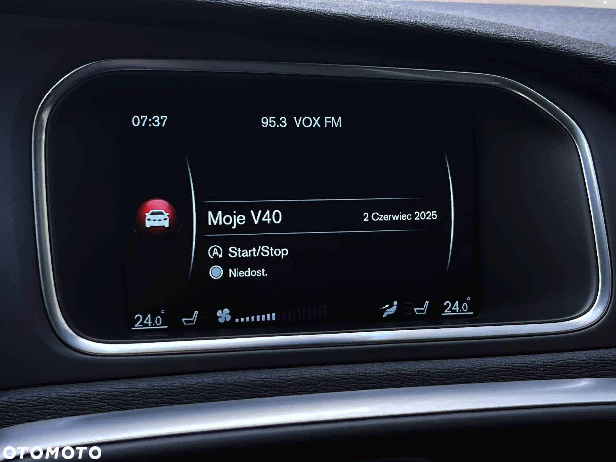 Volvo V40 D2 Drive-E Momentum - 34