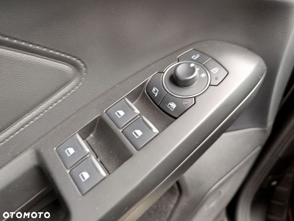 Ford Focus 2.3 EcoBoost ST X - 23