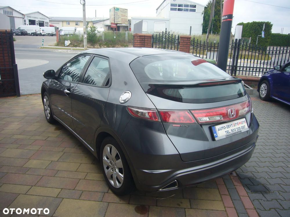 Honda Civic 1.4 Comfort - 9