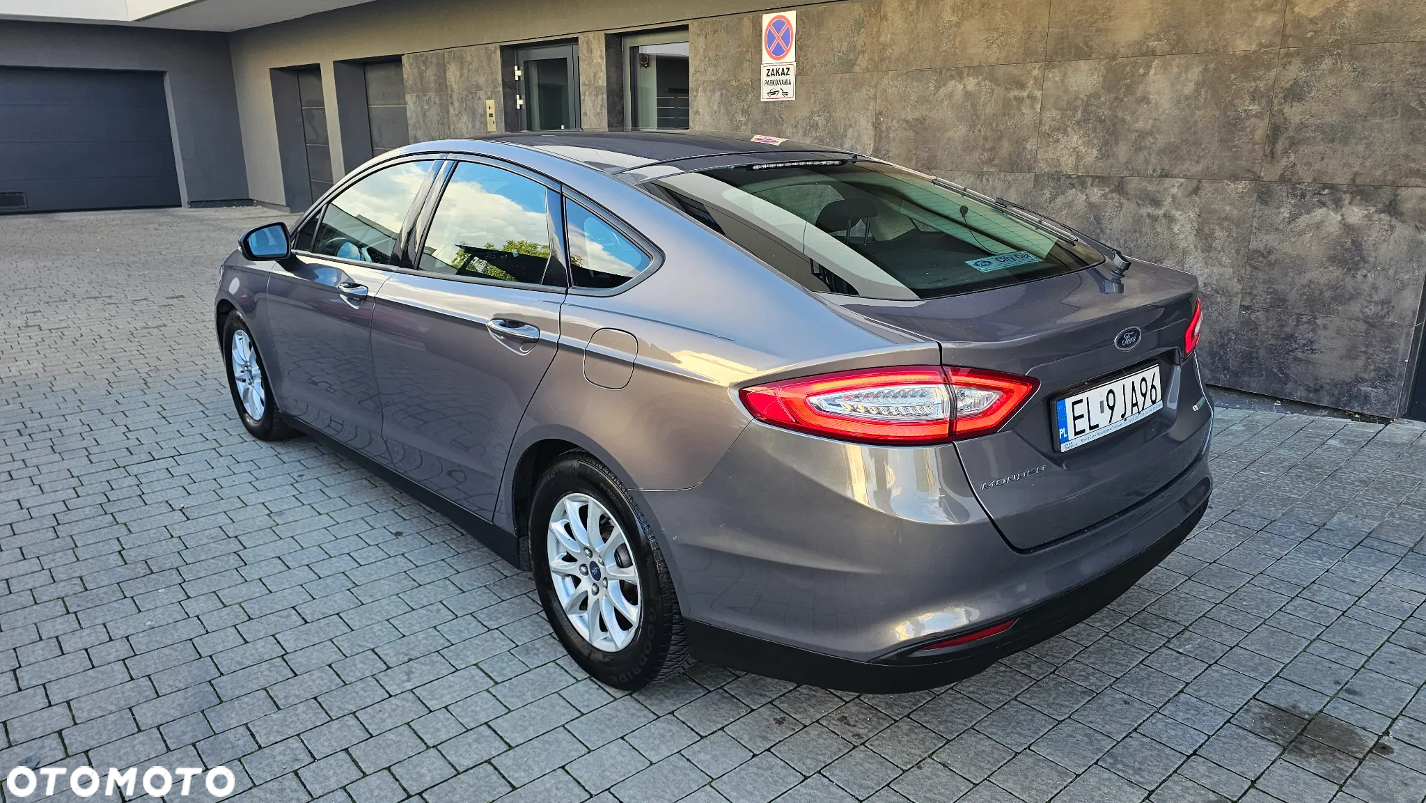 Ford Mondeo 1.5 EcoBoost Ambiente - 4