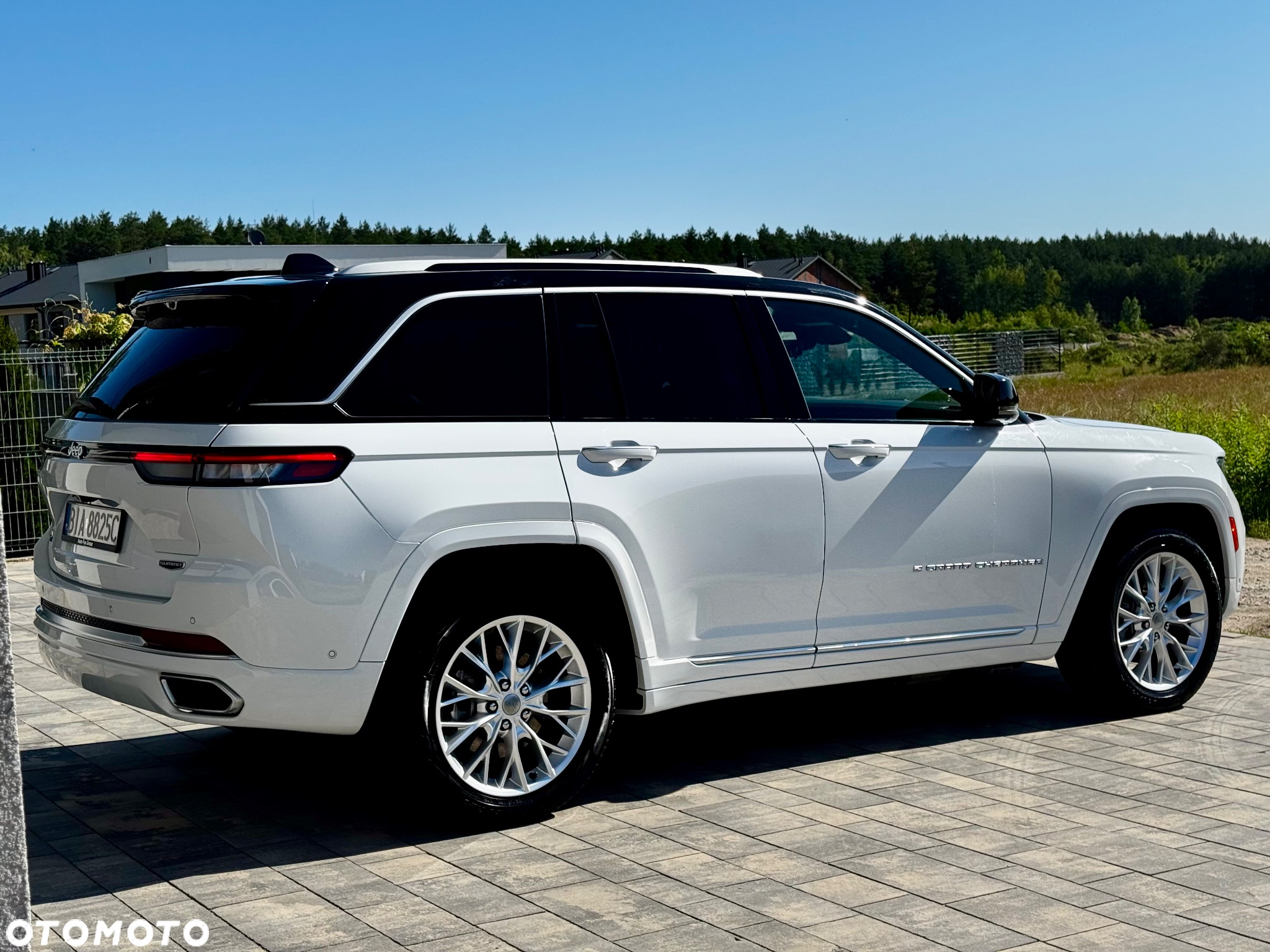 Jeep Grand Cherokee 2.0 4xe Plug-in Hybrid Automatik Summit Reserve - 11