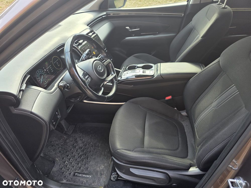 Hyundai Tucson - 8