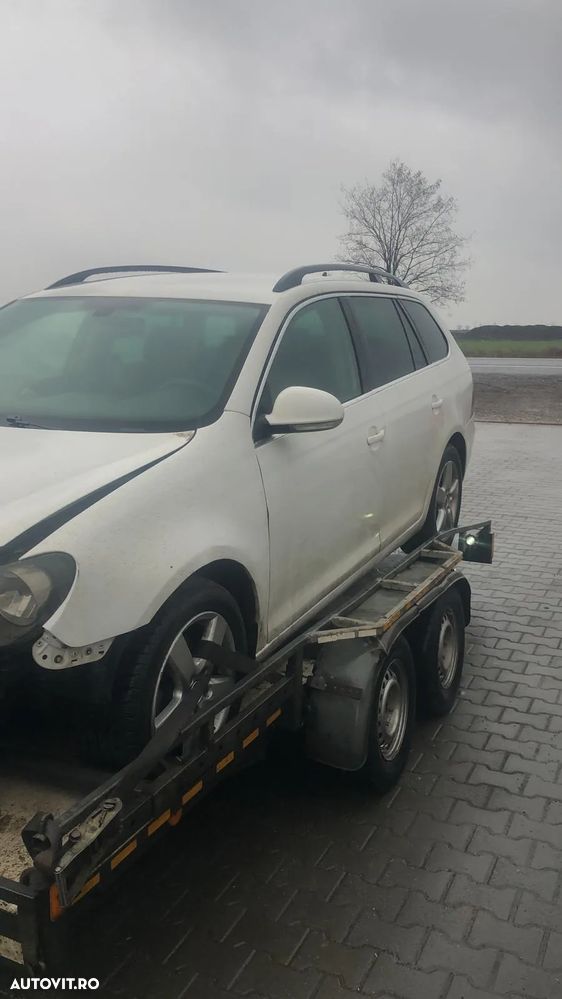 Dezmembram Volkswagen Golf 6 1.6 TDI an fabr. 2011 - 3
