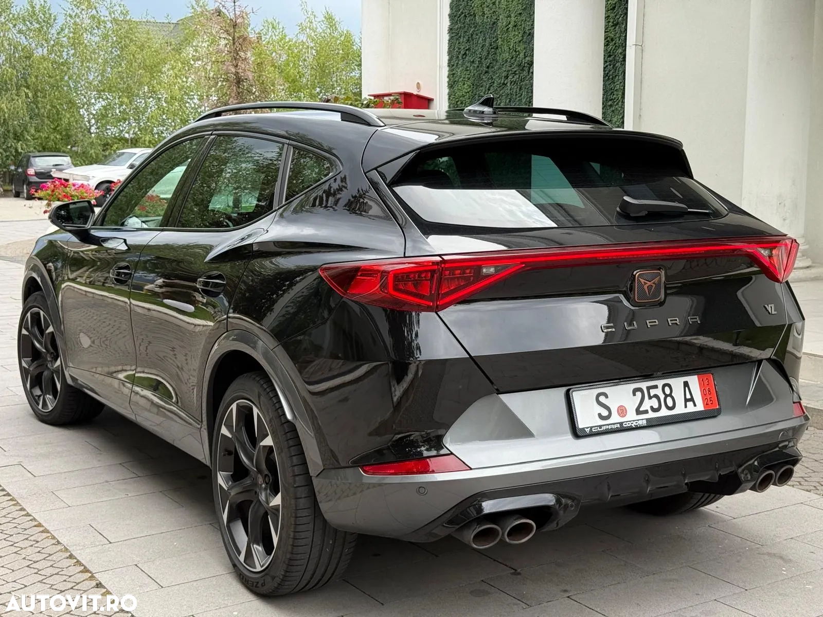 Cupra Formentor VZ 2.0 TSI 4DRIVE DSG - 4