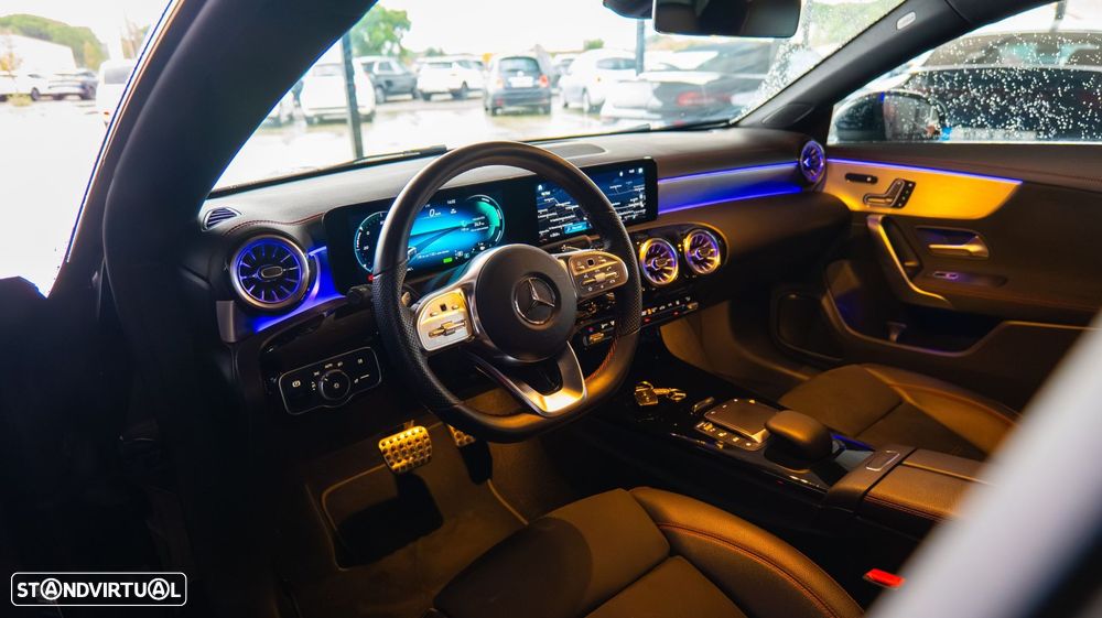 Mercedes-Benz CLA 250 e AMG Line - 9